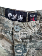 Load image into Gallery viewer, Ecko United Camo Shorts