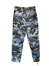 Load image into Gallery viewer, Blue Camo Cargo Pants