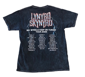 Lynard Skynyrd “Big Wheels Keep on Turnin’” 2022 Tour T-Shirt