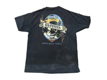 Load image into Gallery viewer, 2011 Harley Davidson American Flag Daytona Beach, FL Grey T-Shirt