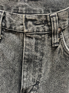 Cowboy Cut Tapered Leg Wranglers