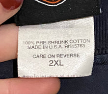 Load image into Gallery viewer, 2006 Harley Davidson Skull Chicago, IL Black T-Shirt