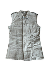 Load image into Gallery viewer, Vintage Army Vest
