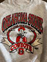 Load image into Gallery viewer, Oklahoma State University pullover