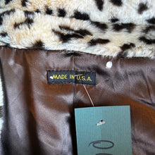 Load image into Gallery viewer, Faux Fur Leopard Print Coat
