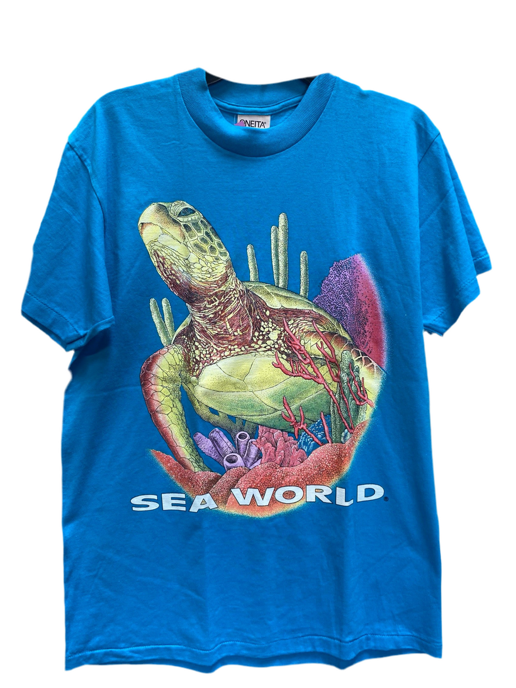 Vintage Sea World Turtle in the Coral Teal T-Shirt