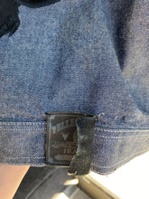 Load image into Gallery viewer, Pellet Pellet Marc Buchanan denim work shirt