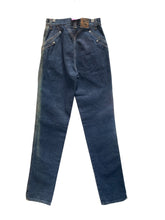 Load image into Gallery viewer, Rocky Mountain Star Studded Jeans