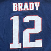Load image into Gallery viewer, Tom Brady #12 New England Patriots Super Bowl Navy T-Shirt
