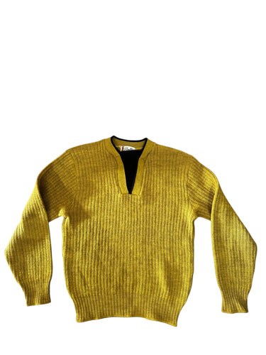 Ribbed Knit Sweater/ v-neck and collar detail