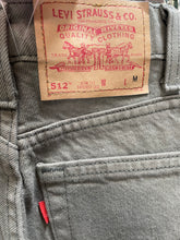 Load image into Gallery viewer, VNTG Deadstock 1990s Levi&#39;s 512 Slim Fit jeans