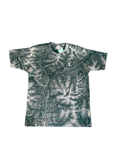 Load image into Gallery viewer, Vintage Colorado Regional Map Travel T-shirt