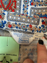 Load image into Gallery viewer, Vintage Sears Doubleknits Printed Button-Down Top