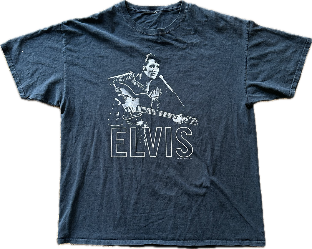 Elvis tee ￼