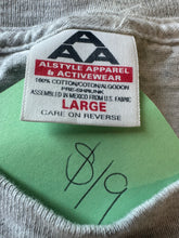 Load image into Gallery viewer, Butterfly vine tee￼