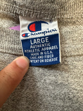 Load image into Gallery viewer, George Mason alumni tee￼